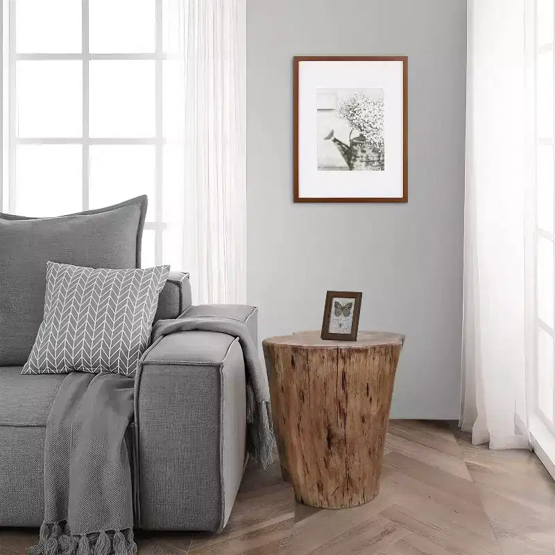 Banc d'appoint/table d'appoint décoratif en souche d'arbre