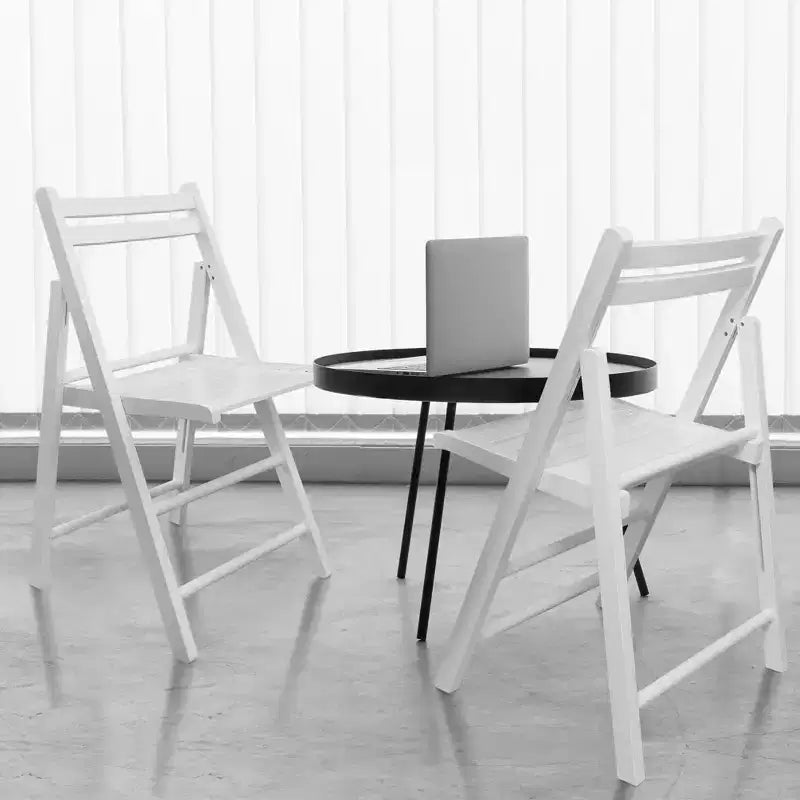 Chaise pliante classique en bois massif