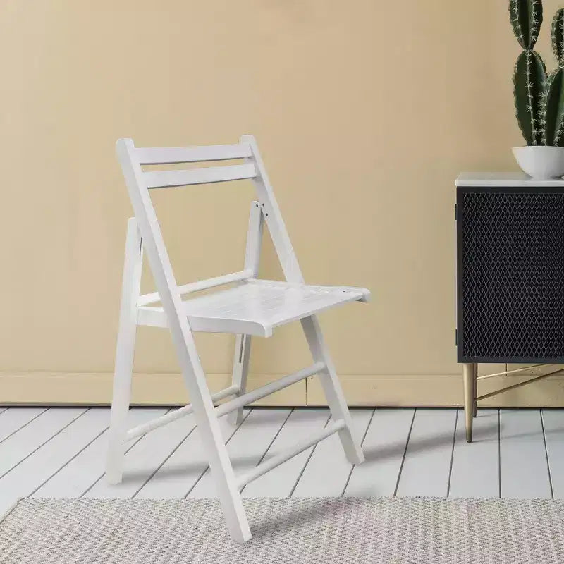 Chaise pliante classique en bois massif
