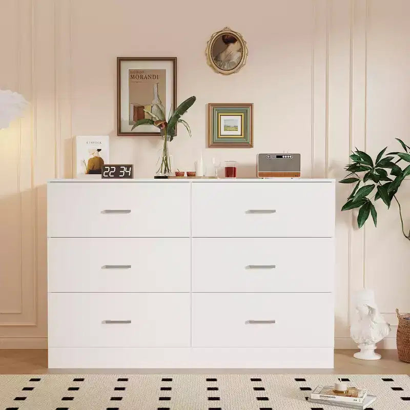 Armoire haute de chambre à six tiroirs