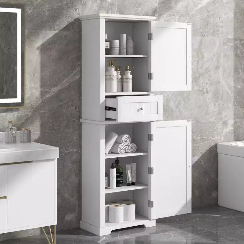 Grands casiers de salle de bain
