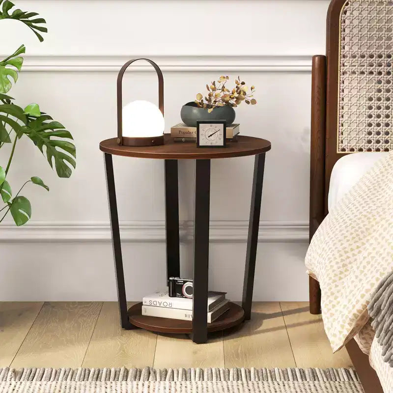 Table de chevet de style industriel
